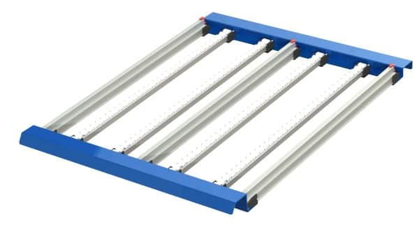 Fifo-plan med 4 rullister och 3 avdelare som ger 2 kanaler och passar för plastlådor och kartonger med max bredd 400 mm, w=940, d=1100